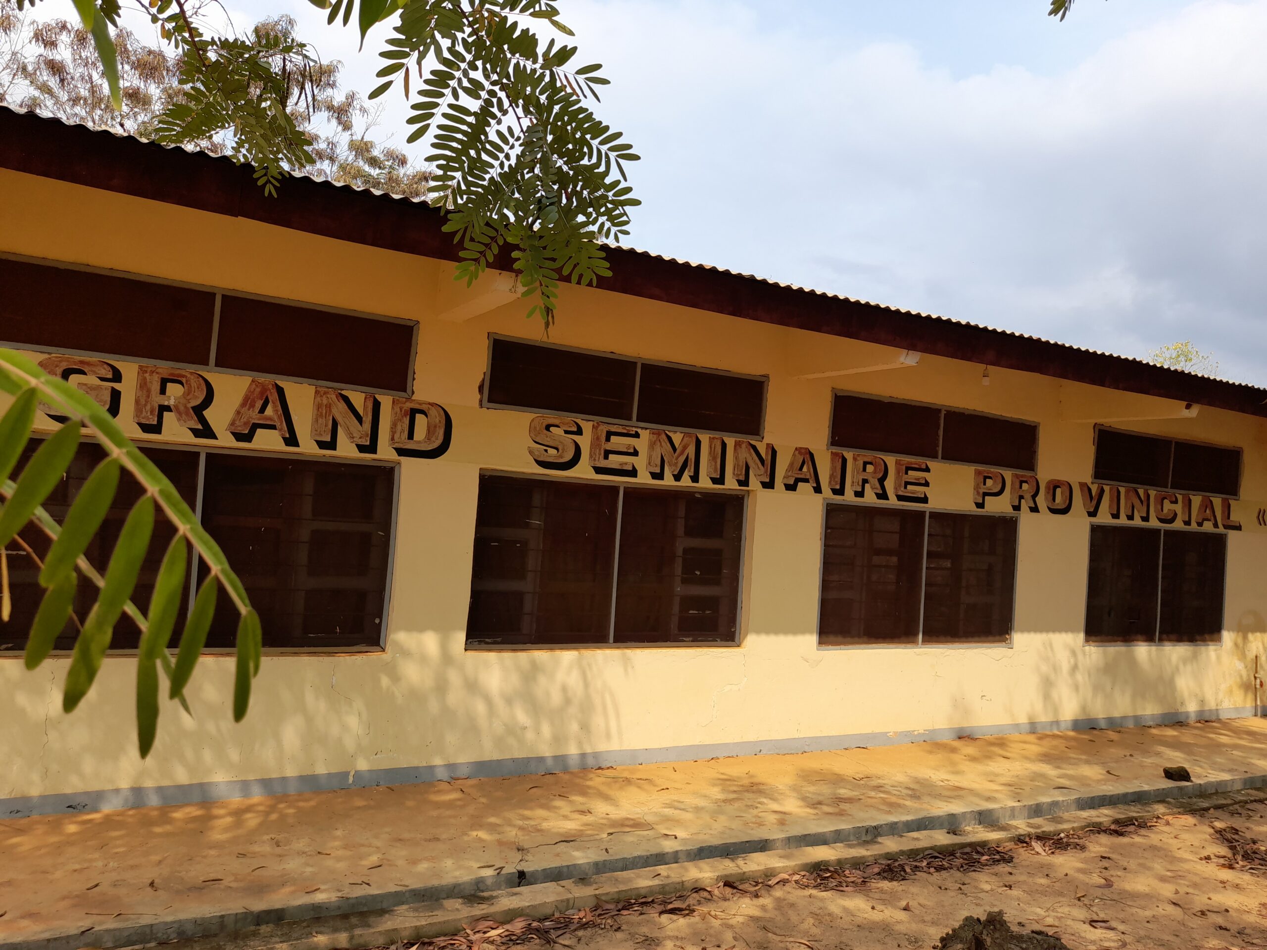 Lire la suite à propos de l’article RDC : une porcherie pour sauver le grand séminaire